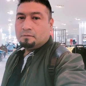 Meet your Posher, Marcelo